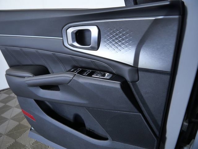 Used 2023 Kia Sorento SX image 27