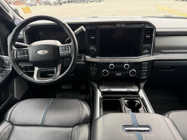 Certified 2025 Ford F450 Platinum w/ FX4 Off-Road Package AWD/4WD image 15