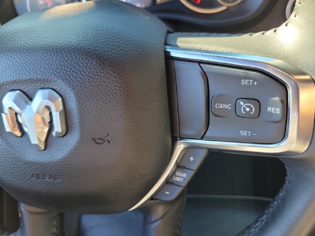 Used 2024 RAM 1500 Laramie AWD/4WD image 25