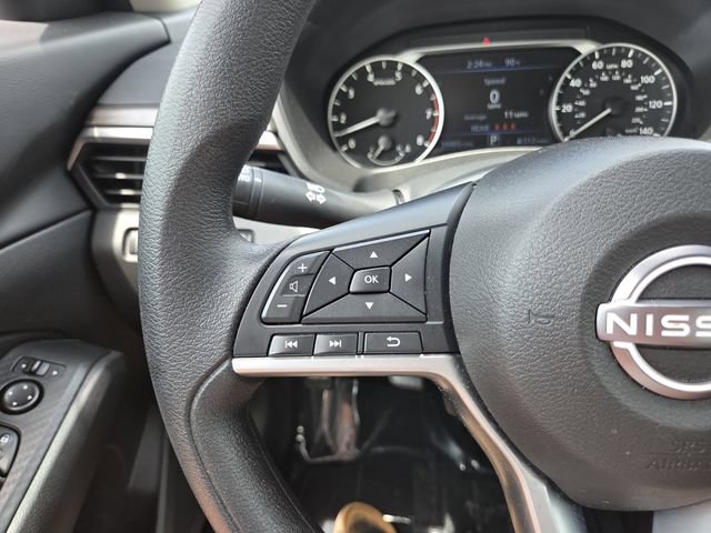 Used 2025 Nissan Altima 2.5 SV FWD image 22