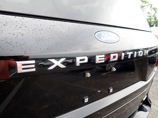 Certified 2026 Ford Expedition Max Active AWD/4WD image 5