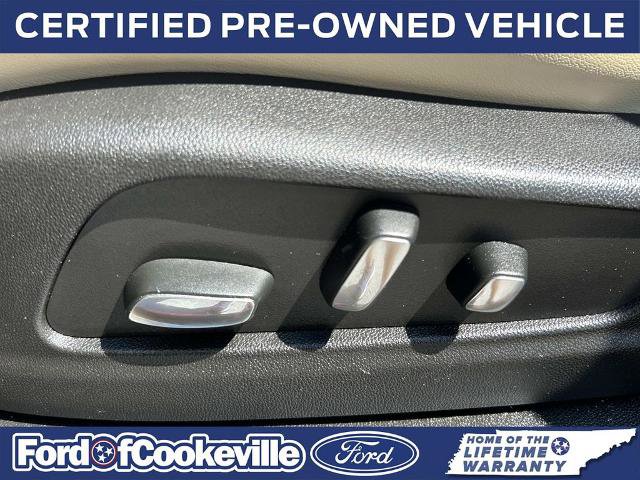 Used 2017 Cadillac XT5 Luxury w/ Driver Awareness Package FWD image 27