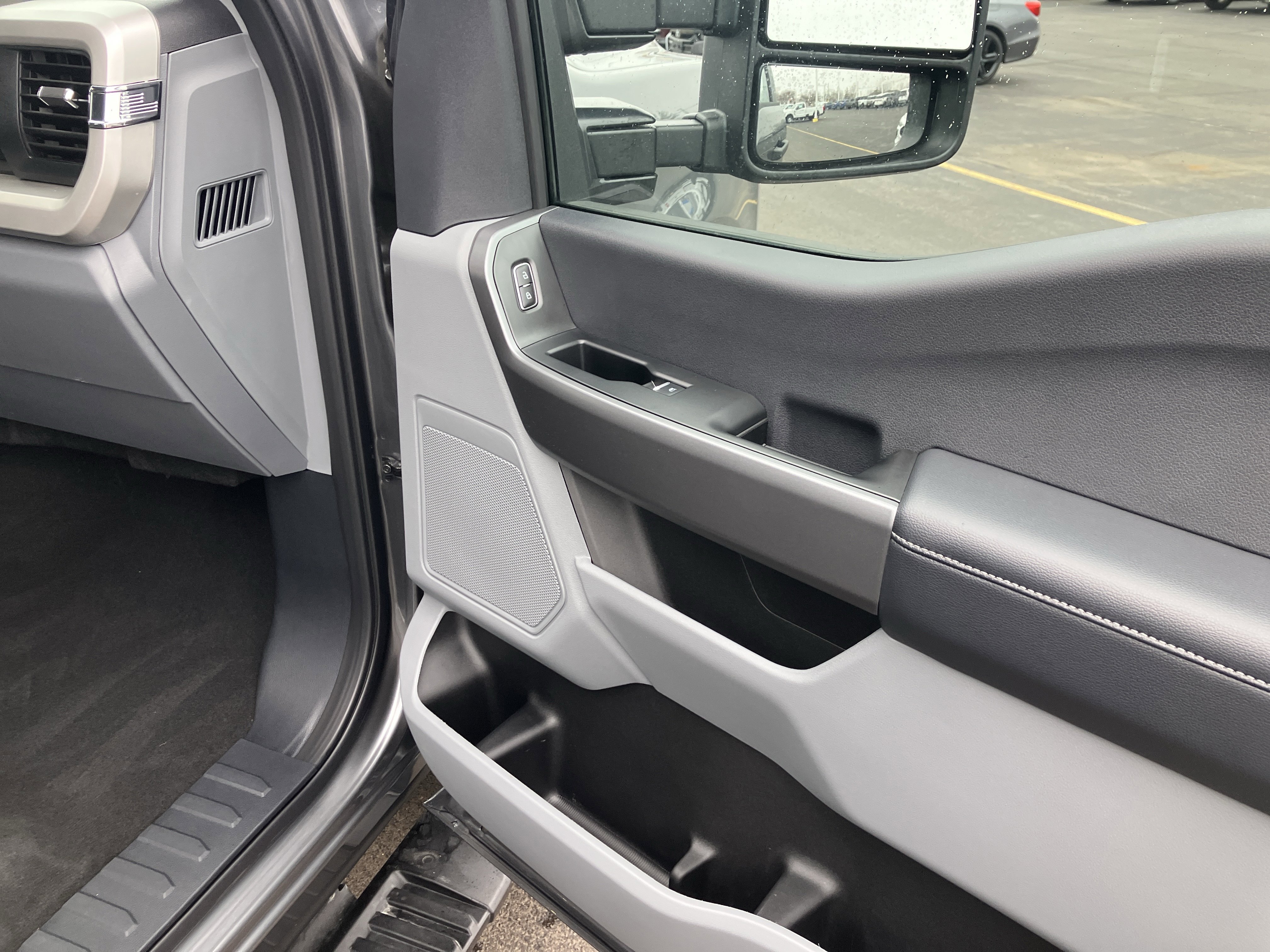 Certified 2026 Ford F250 XL w/ STX Appearance Package image 10