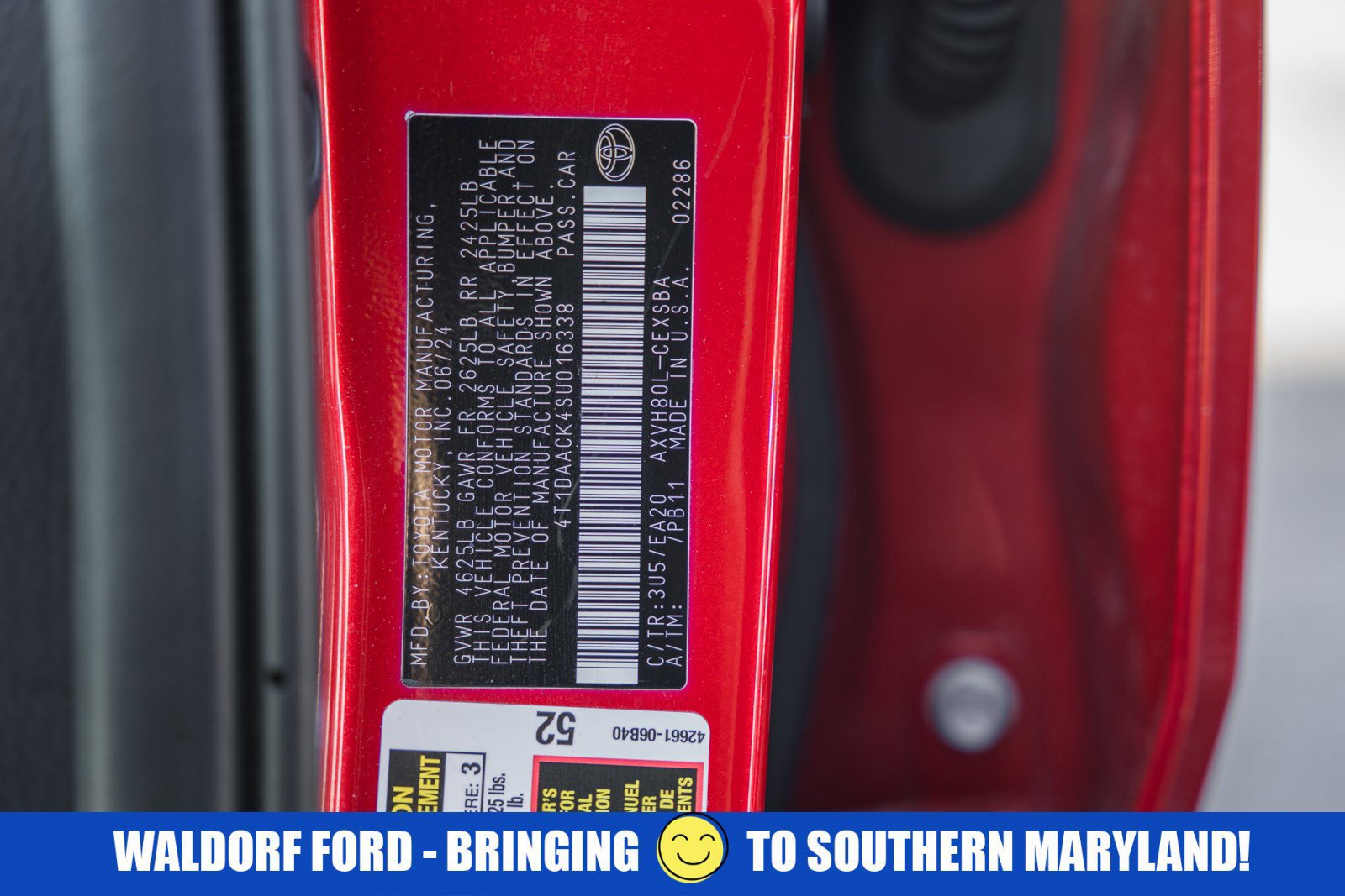 Used 2025 Toyota Camry SE image 40