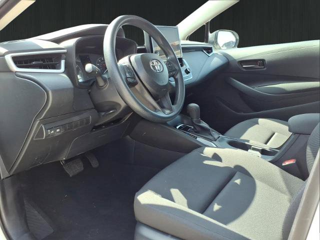 Used 2025 Toyota Corolla LE FWD image 25