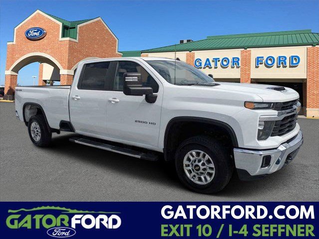Used 2025 Chevrolet Silverado 2500 LT w/ Convenience Package AWD/4WD image 1