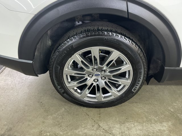 Certified 2025 Ford Explorer Active w/ Active Comfort Package AWD/4WD image 9