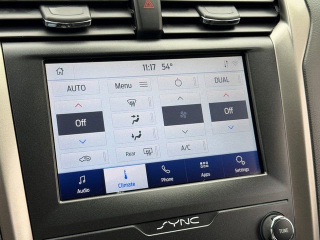 Certified 2020 Ford Fusion SE image 23