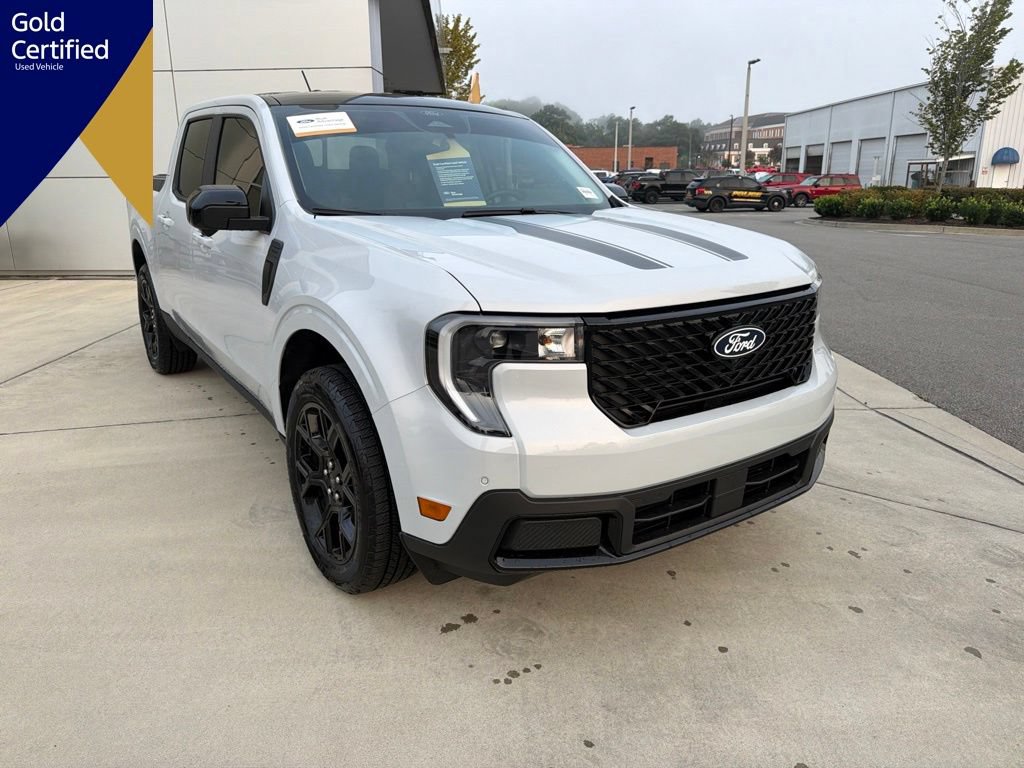 Certified 2026 Ford Maverick Lariat w/ Black Appearance Package