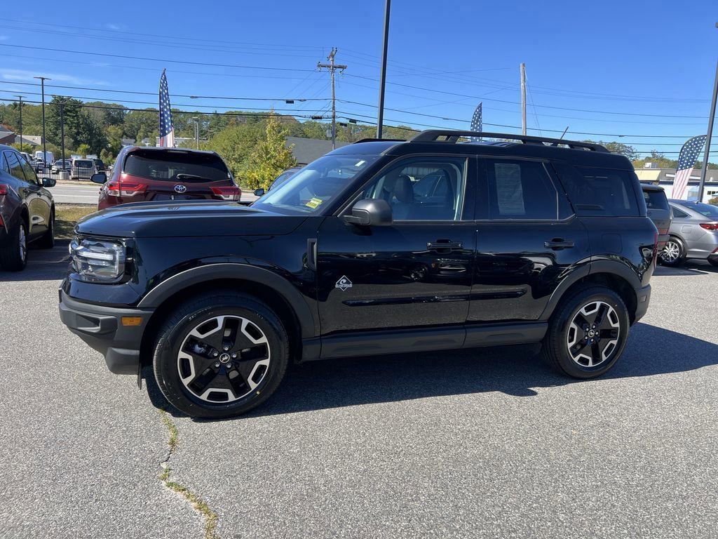 Certified 2023 Ford Bronco Sport Outer Banks w/ Tech Package image 3