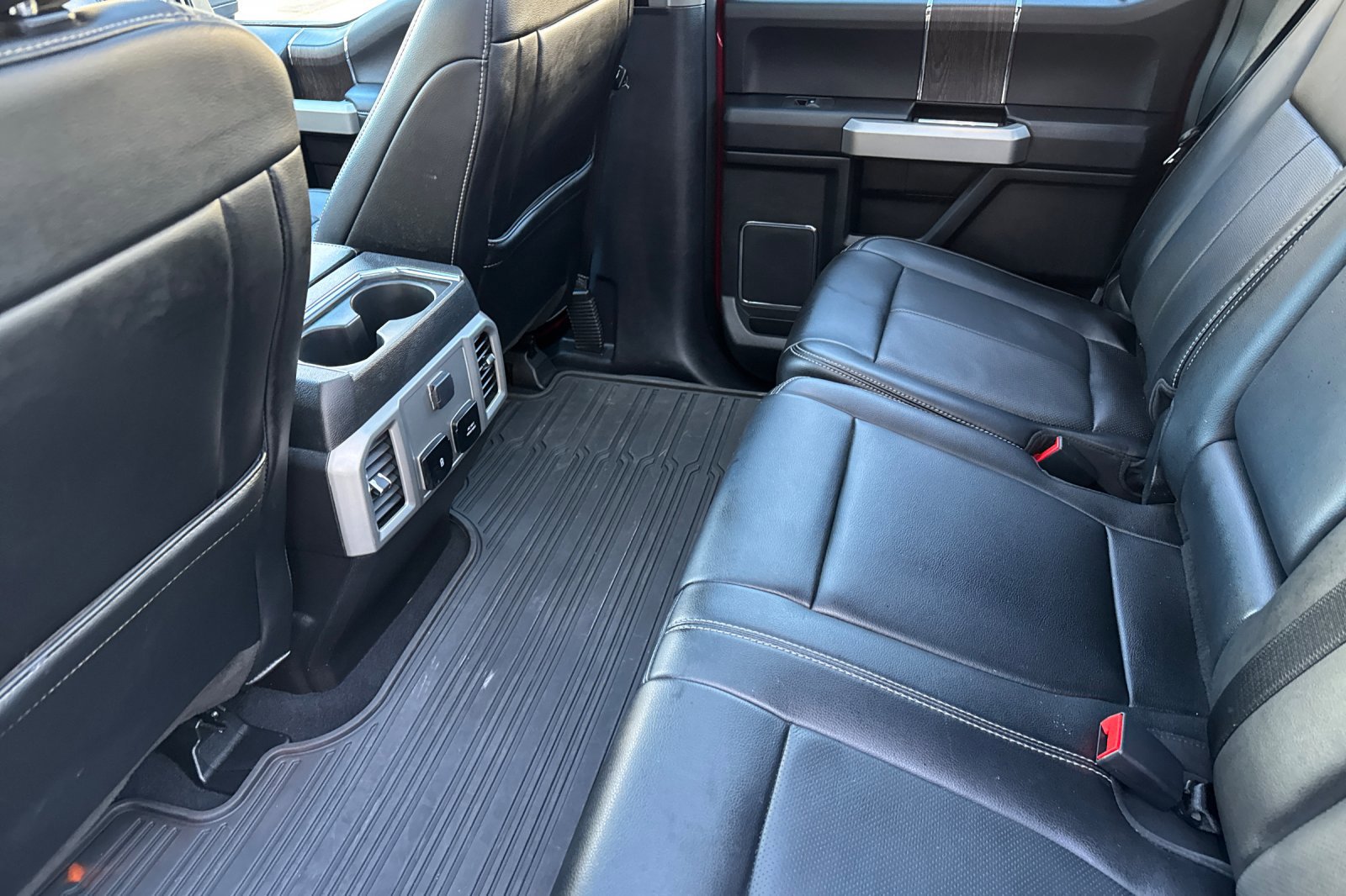 Certified 2021 Ford F350 Lariat image 12