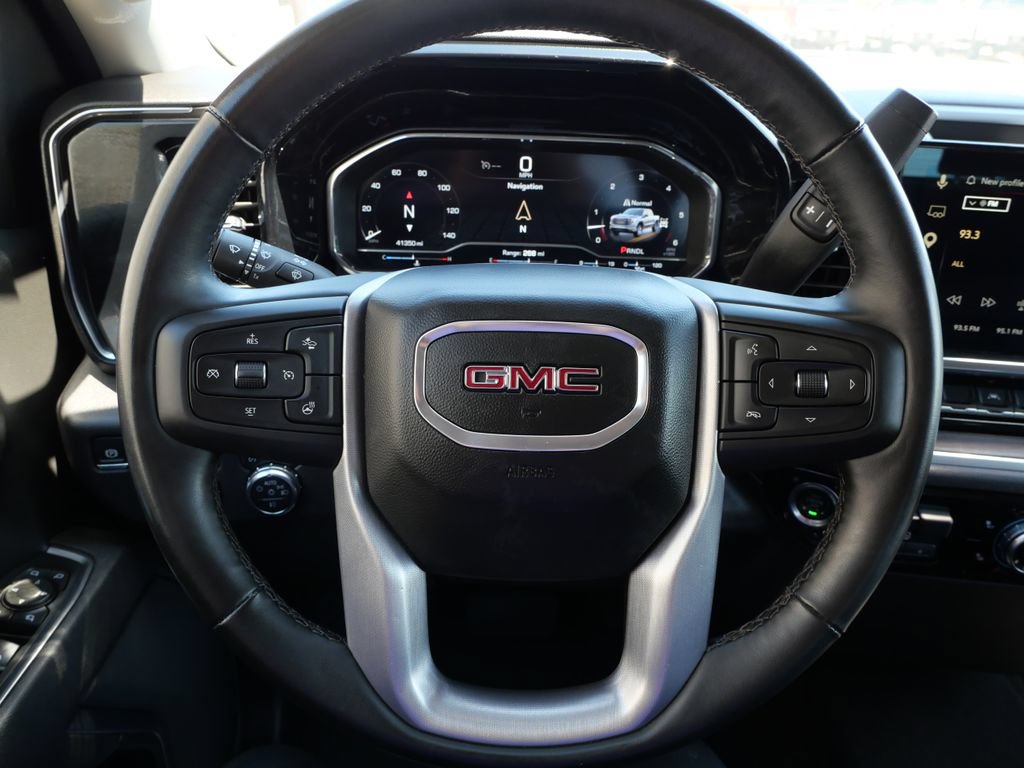 Used 2025 GMC Sierra 1500 SLT AWD/4WD image 49