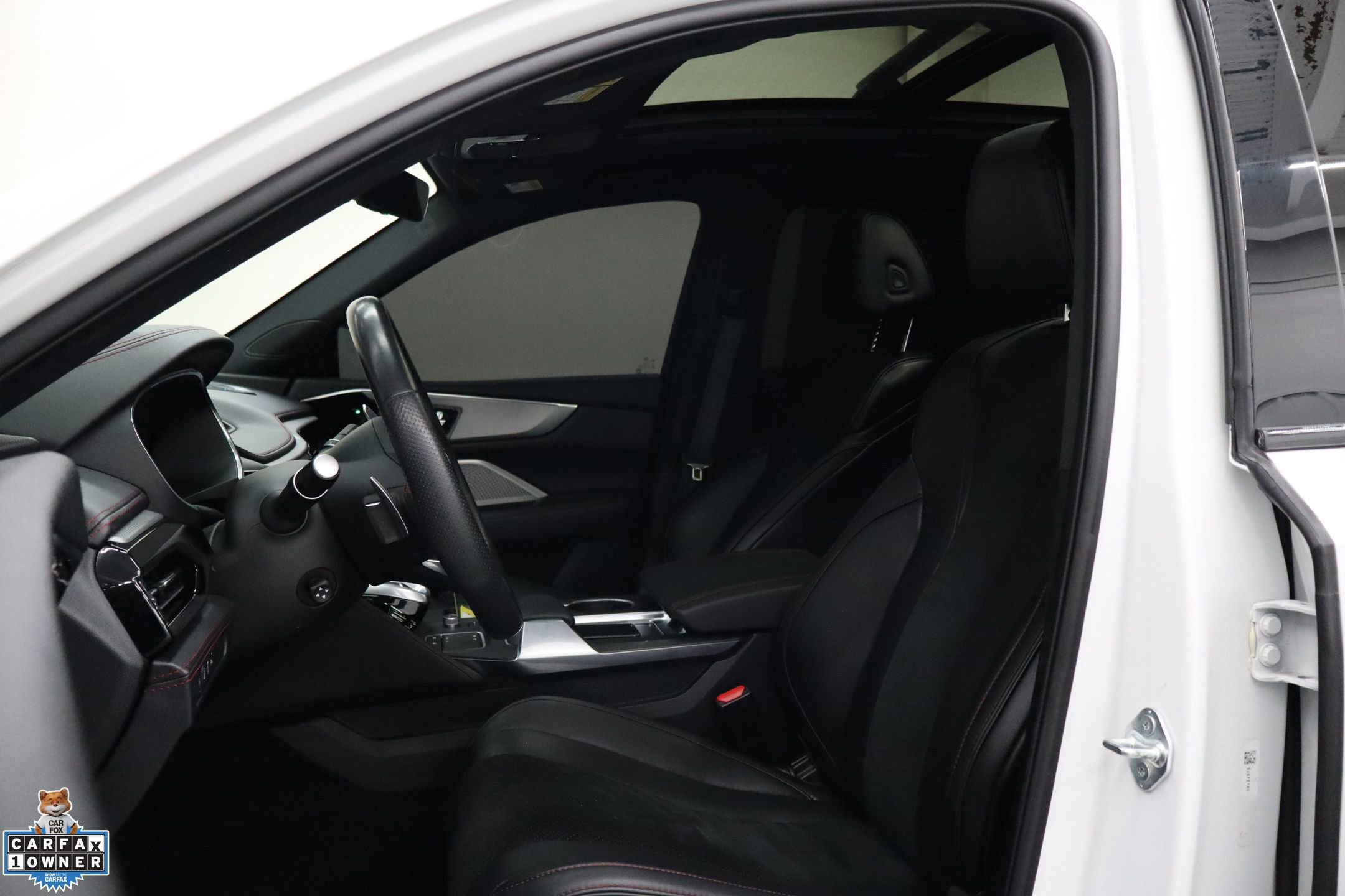 Used 2024 Acura MDX A-Spec image 19