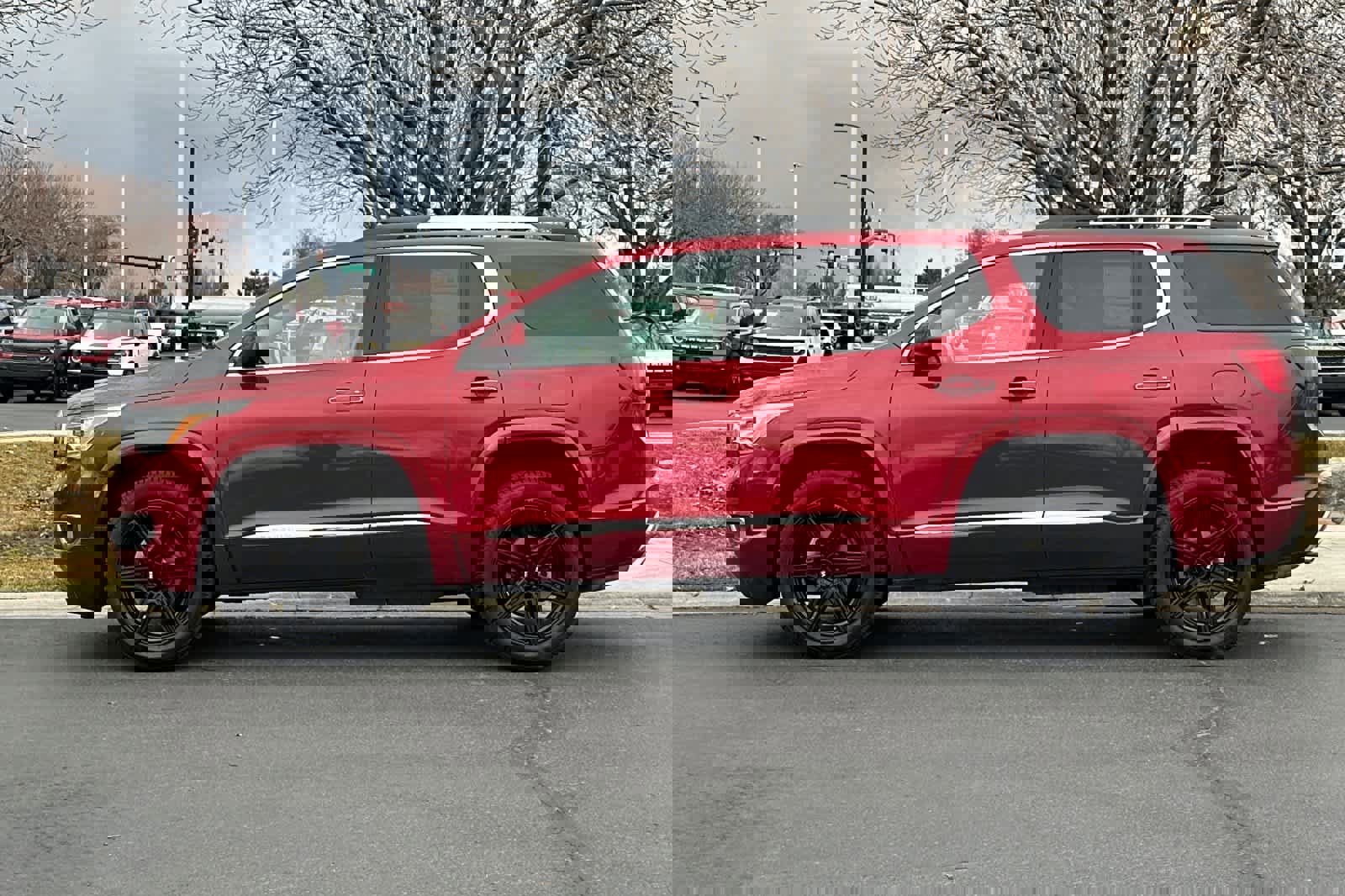 Used 2019 GMC Acadia Denali w/ Technology Package image 2