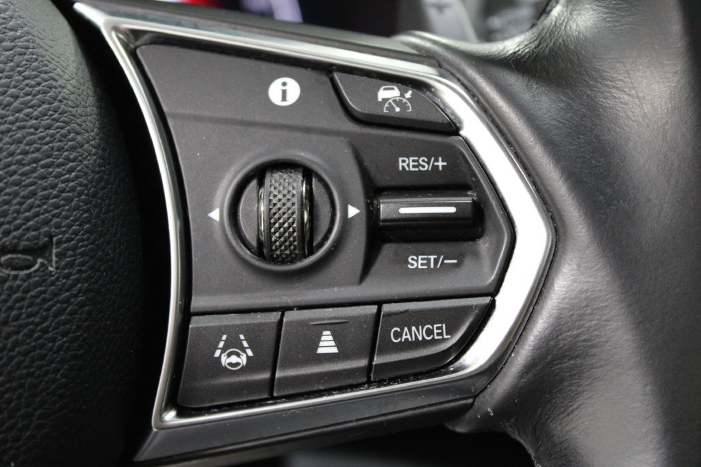 Used 2023 Acura MDX w/ Technology Package AWD/4WD image 44