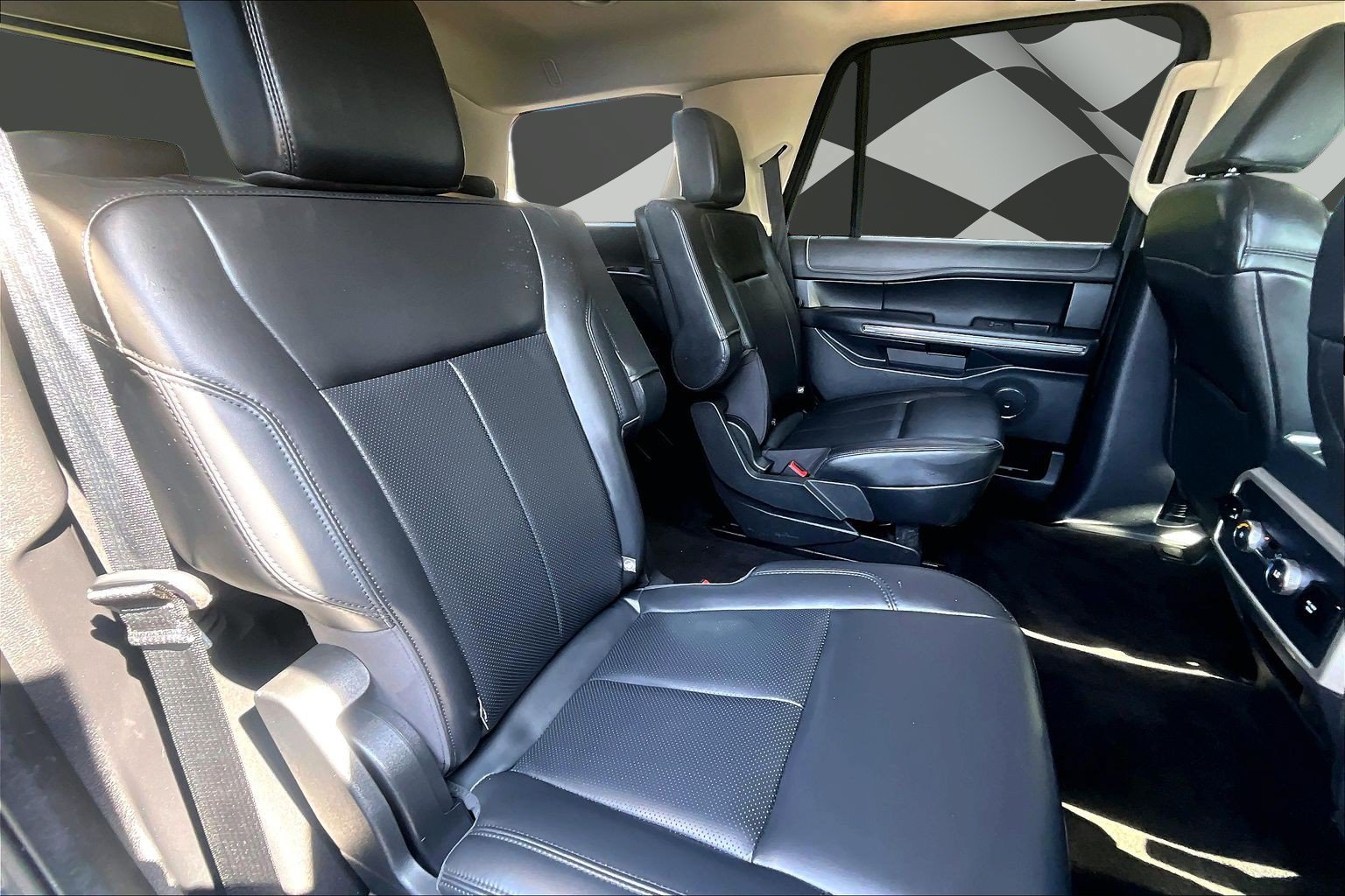 Certified 2022 Ford Expedition XLT AWD/4WD image 24