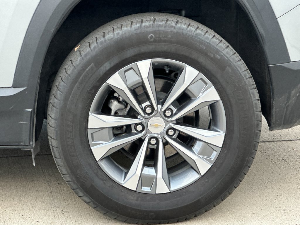 Used 2025 Chevrolet Equinox LT AWD/4WD image 27