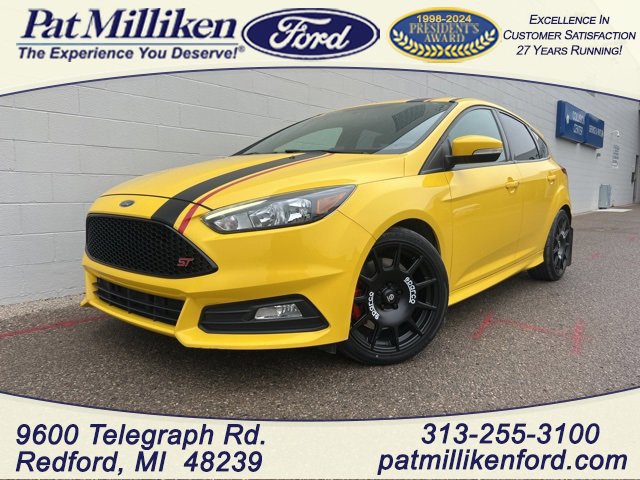 Certified 2017 Ford Focus ST image 5