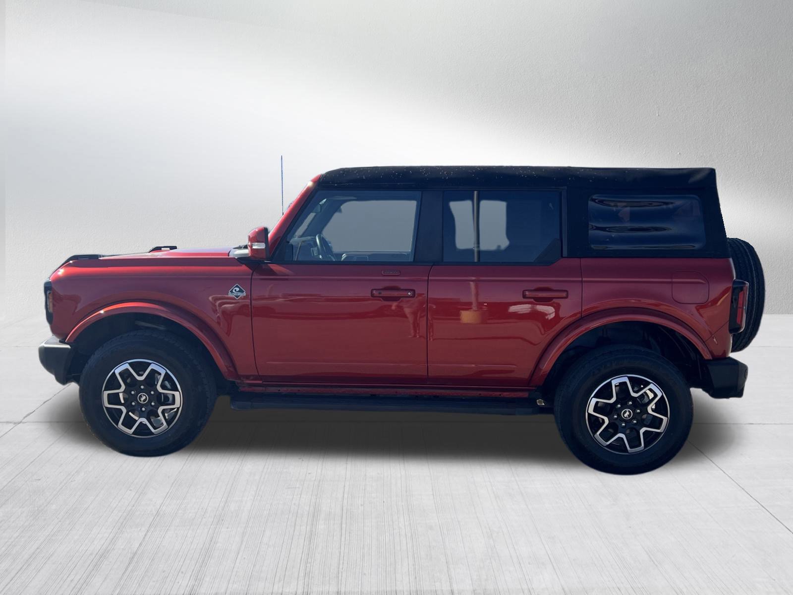 Certified 2023 Ford Bronco Outer Banks image 2