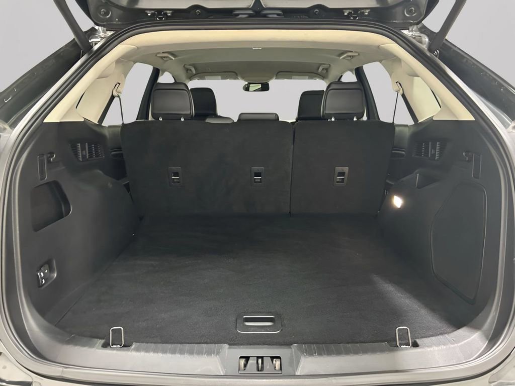 Certified 2024 Ford Edge Titanium image 29