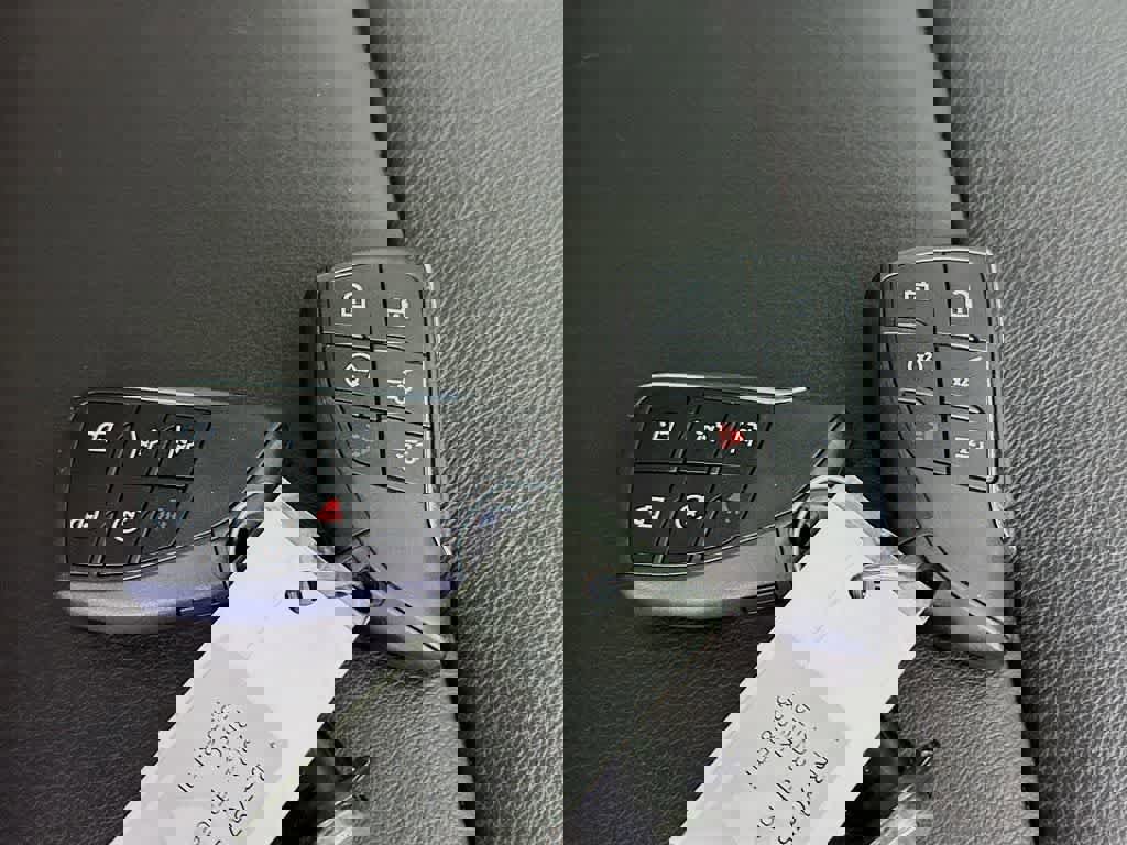 Used 2023 Chevrolet Tahoe Z71 image 22