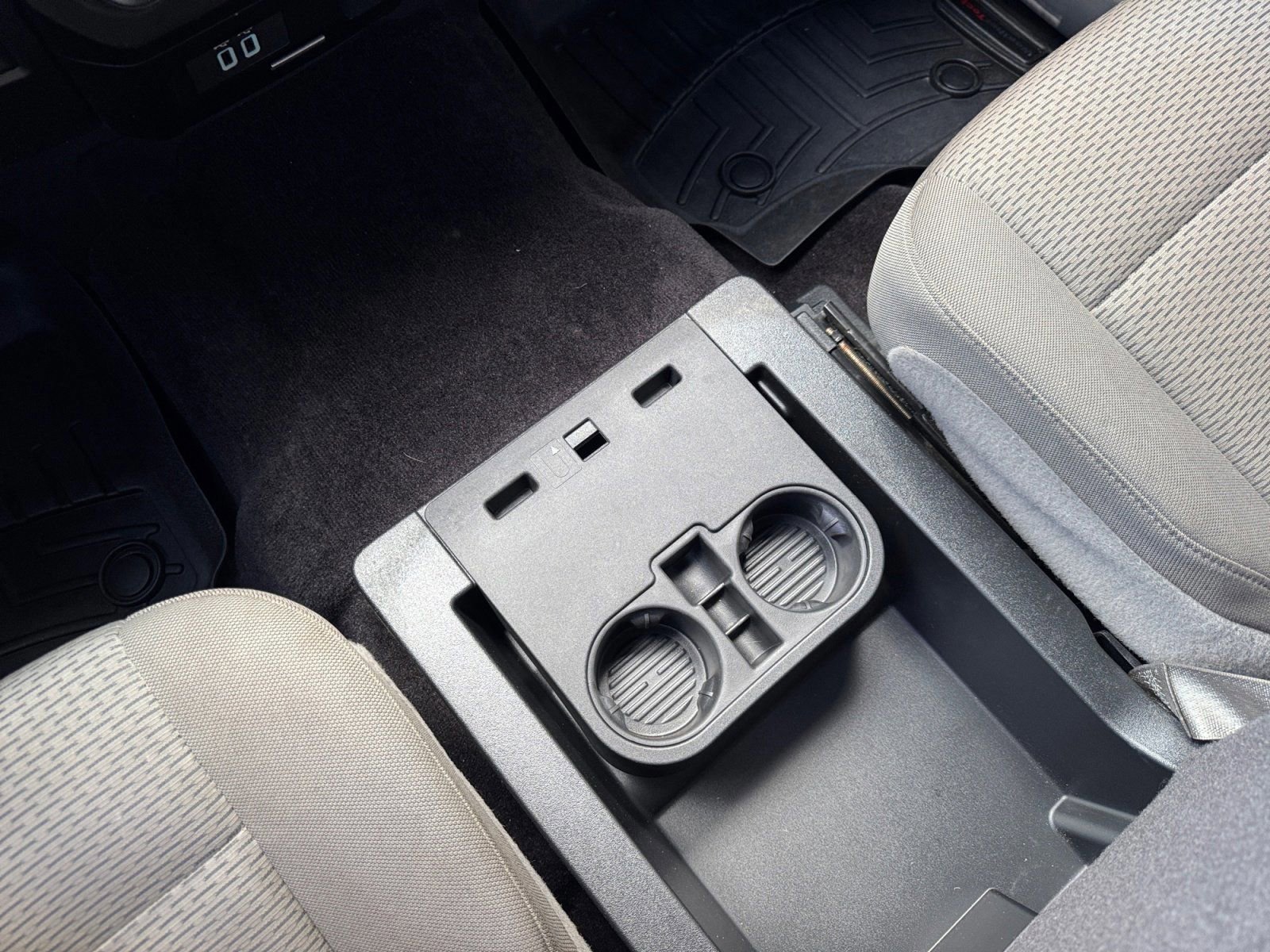 Certified 2017 Ford F150 XLT w/ Equipment Group 302A Luxury RWD image 24