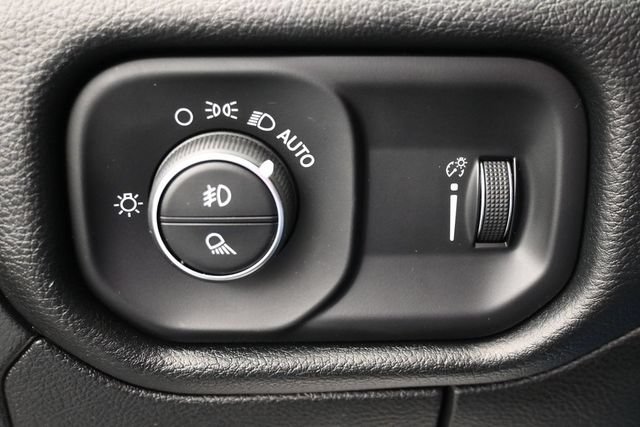 Used 2021 RAM 1500 Big Horn AWD/4WD image 23
