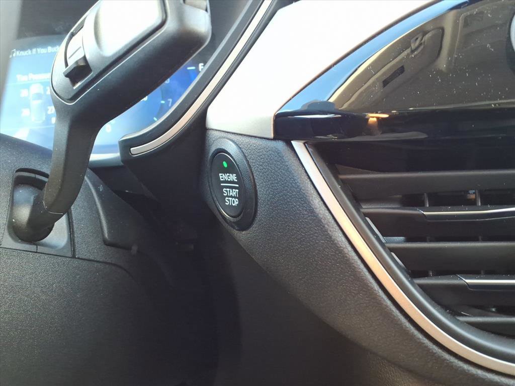 Certified 2022 Ford Escape SEL w/ Technology Package image 24