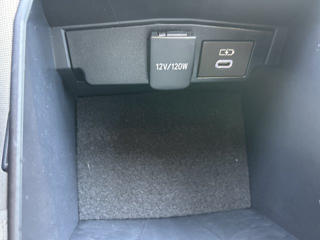 Used 2025 Toyota Corolla LE FWD image 22