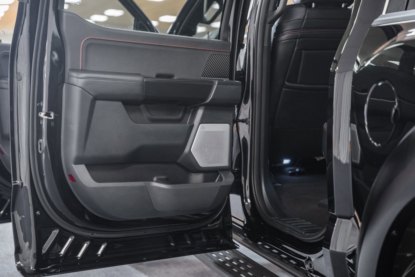 Certified 2025 Ford F150 Raptor image 48