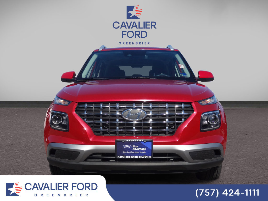 Used 2022 Hyundai Venue SEL FWD image 5