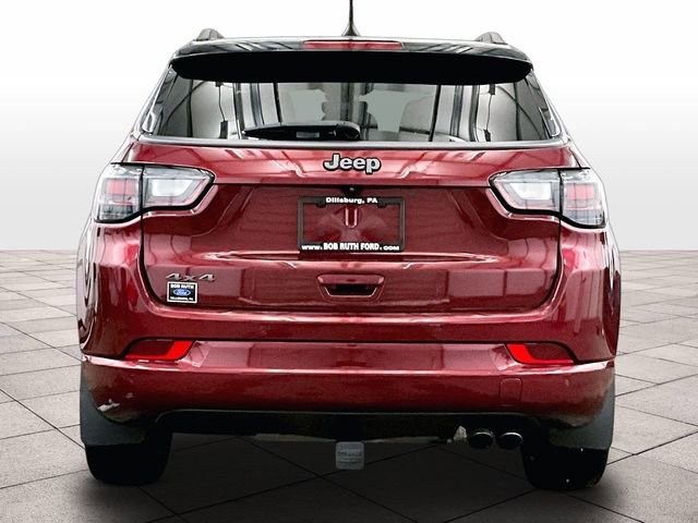 Used 2022 Jeep Compass High Altitude AWD/4WD image 4