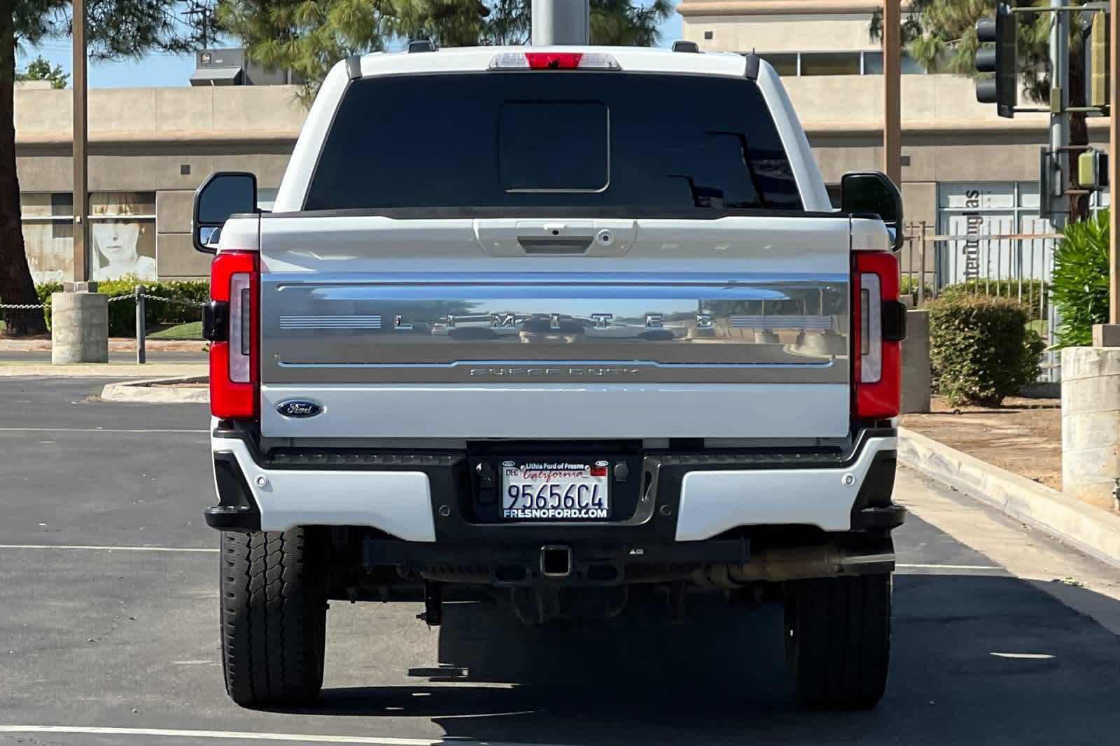 Certified 2024 Ford F250 Limited w/ FX4 Off-Road Package image 4