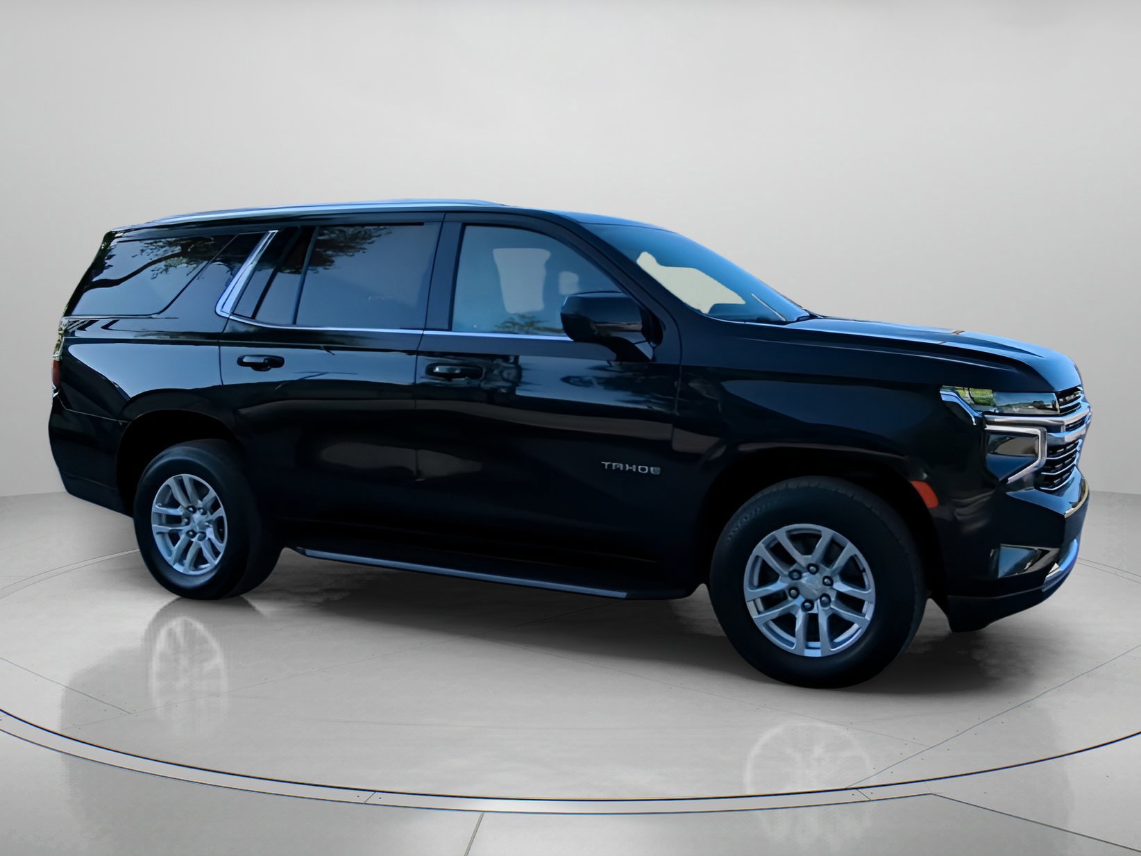 Used 2021 Chevrolet Tahoe LT image 34