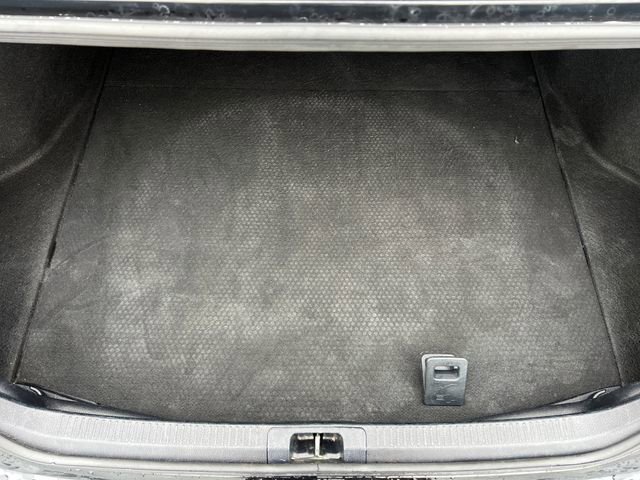 Used 2021 Toyota Camry SE image 29