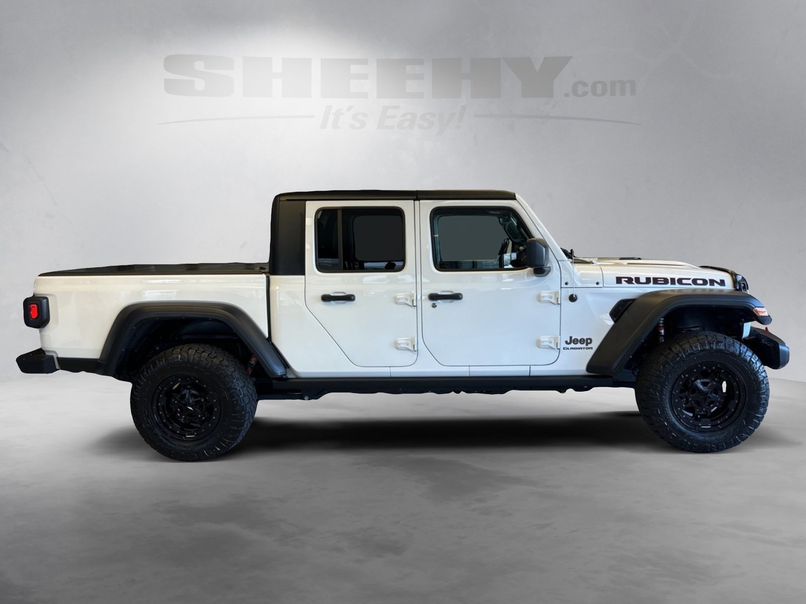Used 2022 Jeep Gladiator Rubicon w/ Cold Weather Group image 6