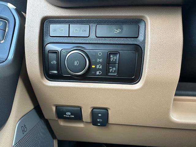 Certified 2023 Ford F350 Lariat w/ Tow Technology Package AWD/4WD image 16