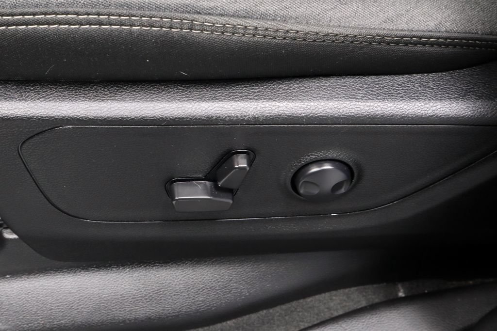 Used 2023 RAM 1500 Big Horn AWD/4WD image 26