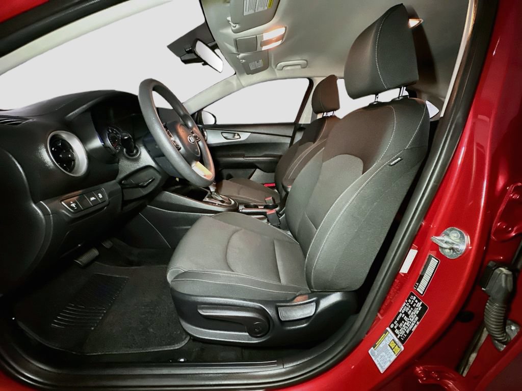 Used 2021 Kia Forte LXS FWD image 20