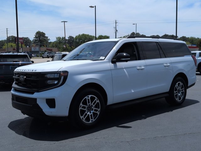 Certified 2025 Ford Expedition Max Active RWD image 7