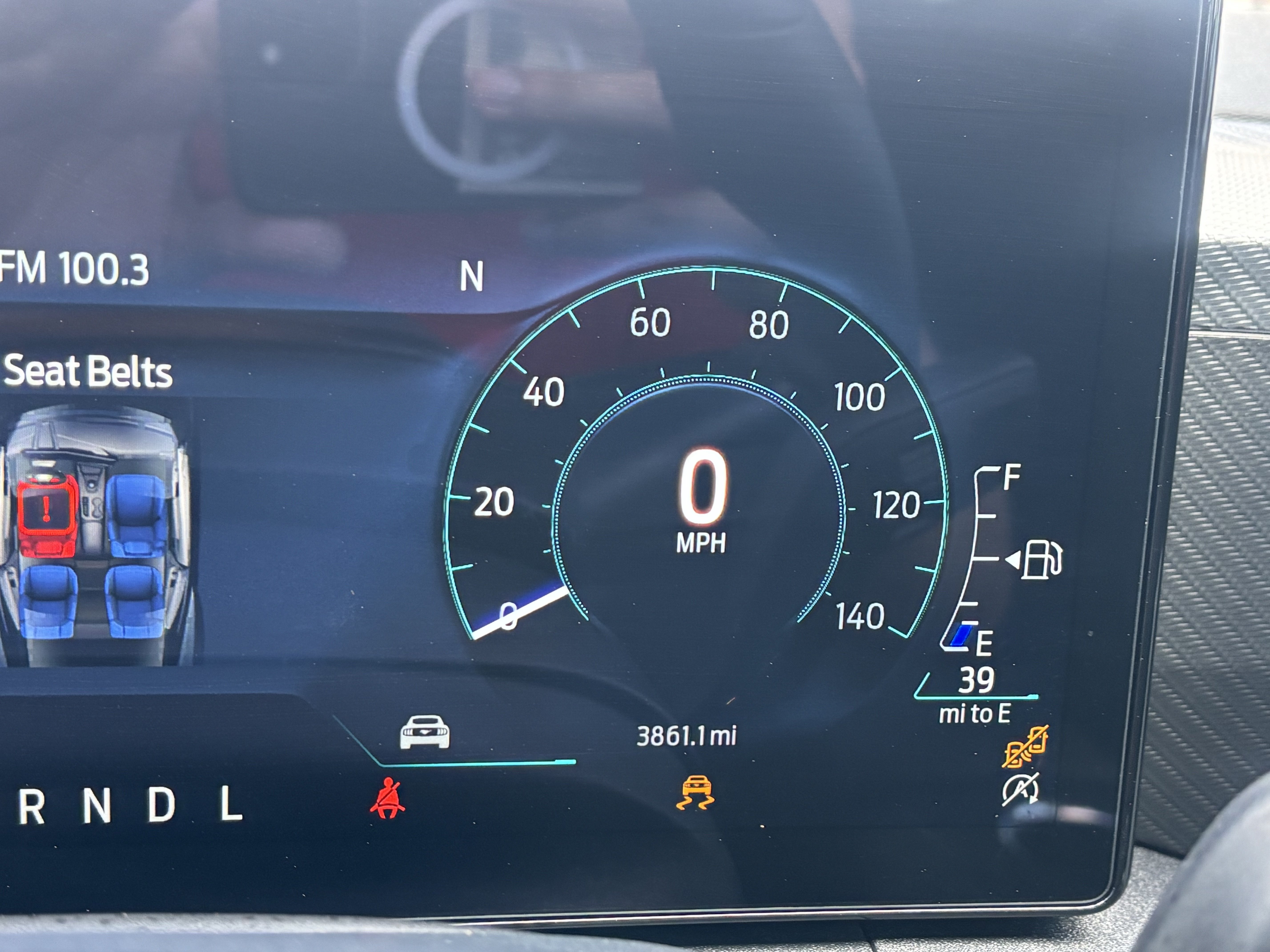 Certified 2025 Ford Mustang Coupe RWD image 23