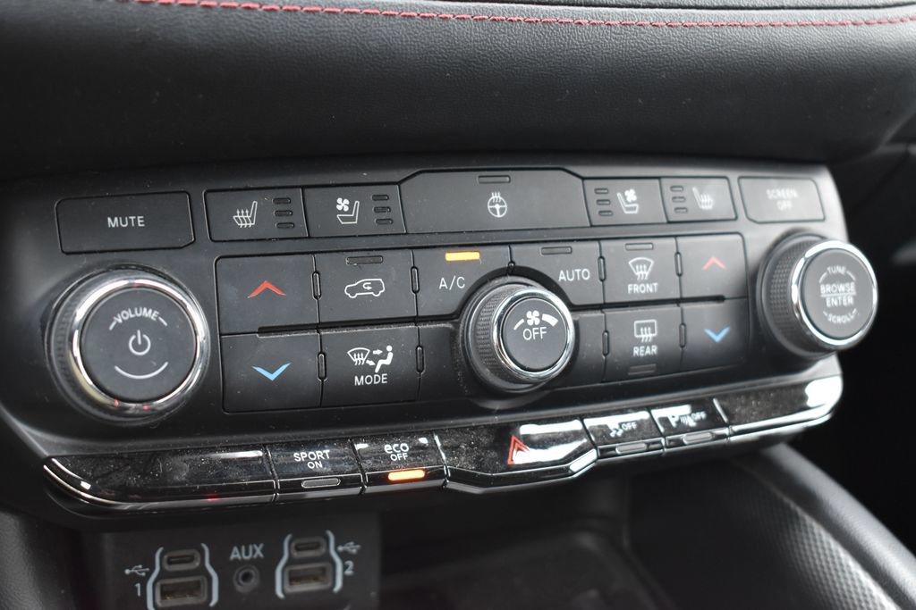 Used 2022 Dodge Durango R/T w/ Trailer Tow Group IV AWD/4WD image 13
