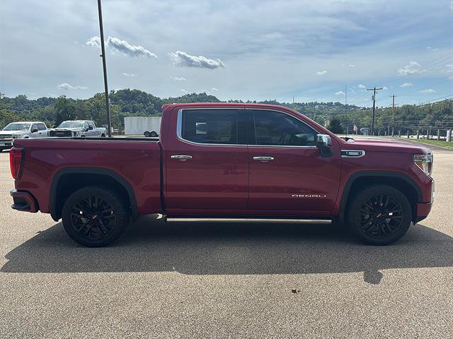 Used 2022 GMC Sierra 1500 Denali w/ Denali Reserve Package AWD/4WD image 5