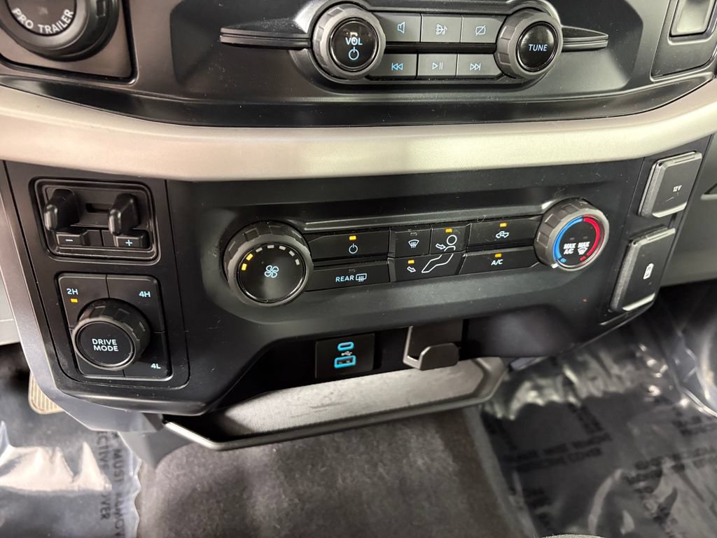 Certified 2023 Ford F150 XLT w/ Trailer Tow Package AWD/4WD image 20