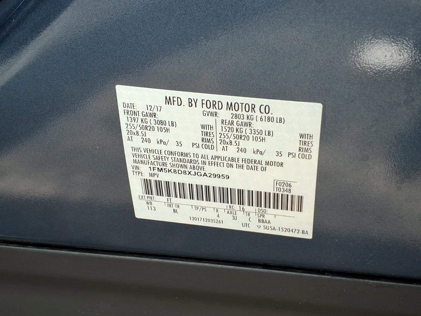 Certified 2018 Ford Explorer XLT w/ Equipment Group 202A AWD/4WD image 32