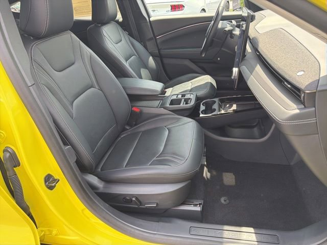 Certified 2025 Ford Mustang Mach-E Premium RWD image 18