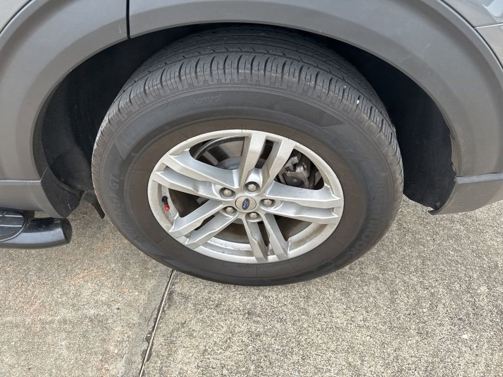 Certified 2022 Ford Explorer XLT image 18