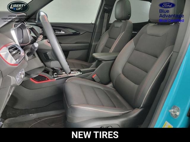 Used 2021 Chevrolet TrailBlazer RS w/ Sun and Liftgate Package AWD/4WD image 12