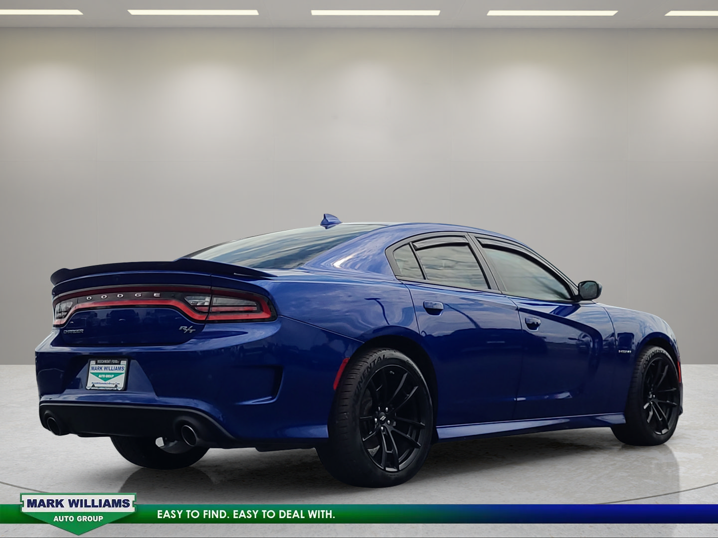 Used 2022 Dodge Charger R/T RWD image 4