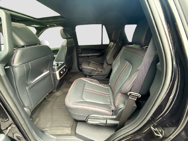 Certified 2024 Ford Expedition Limited AWD/4WD image 32